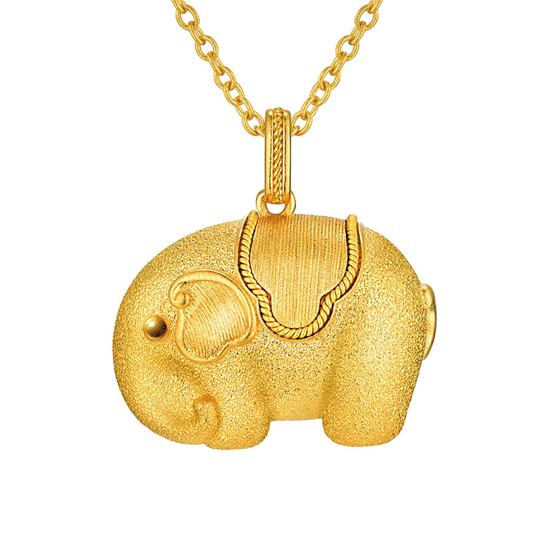 Custom-Made Pure Gold Bracelets Using Traditional Techniques